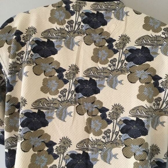 Bugle Boy Men’s Polo Shirt Cream Colored With Blue & Khaki Tropical Print Size L - Picture 5 of 6
